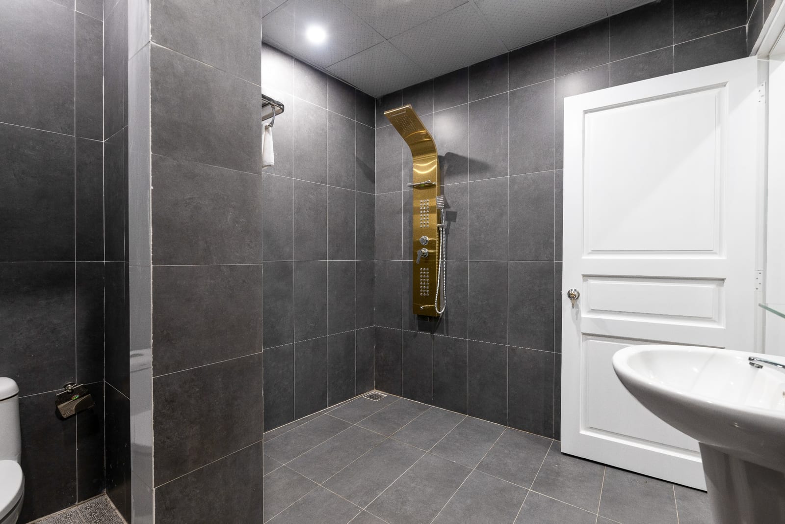 Studio Apartment Near Beach - Son Tra — Studio fully furnished (photo 5)