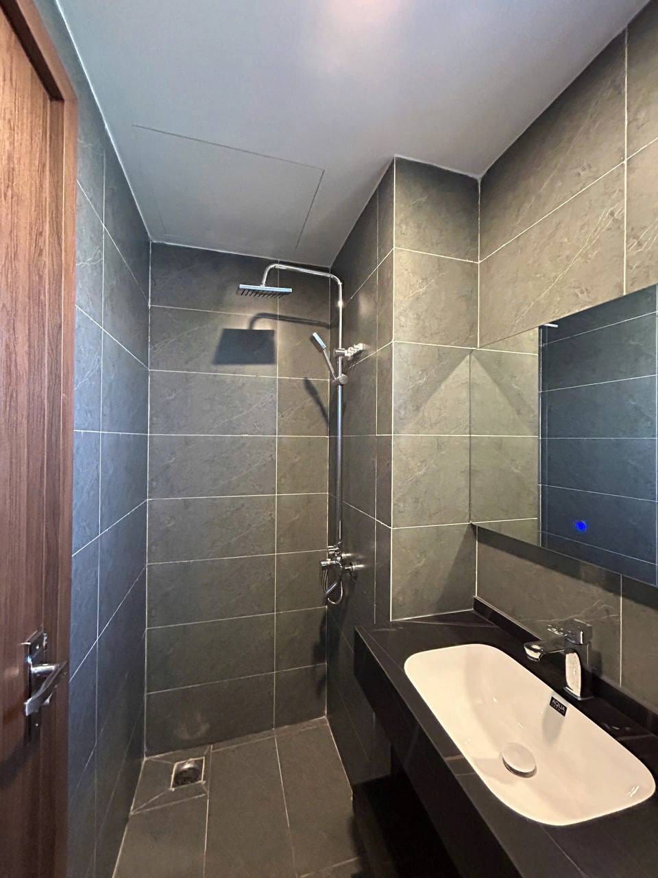 New 1br Apartment with Parking - Ngu Hanh Son — 1BR fully furnished (photo 8)