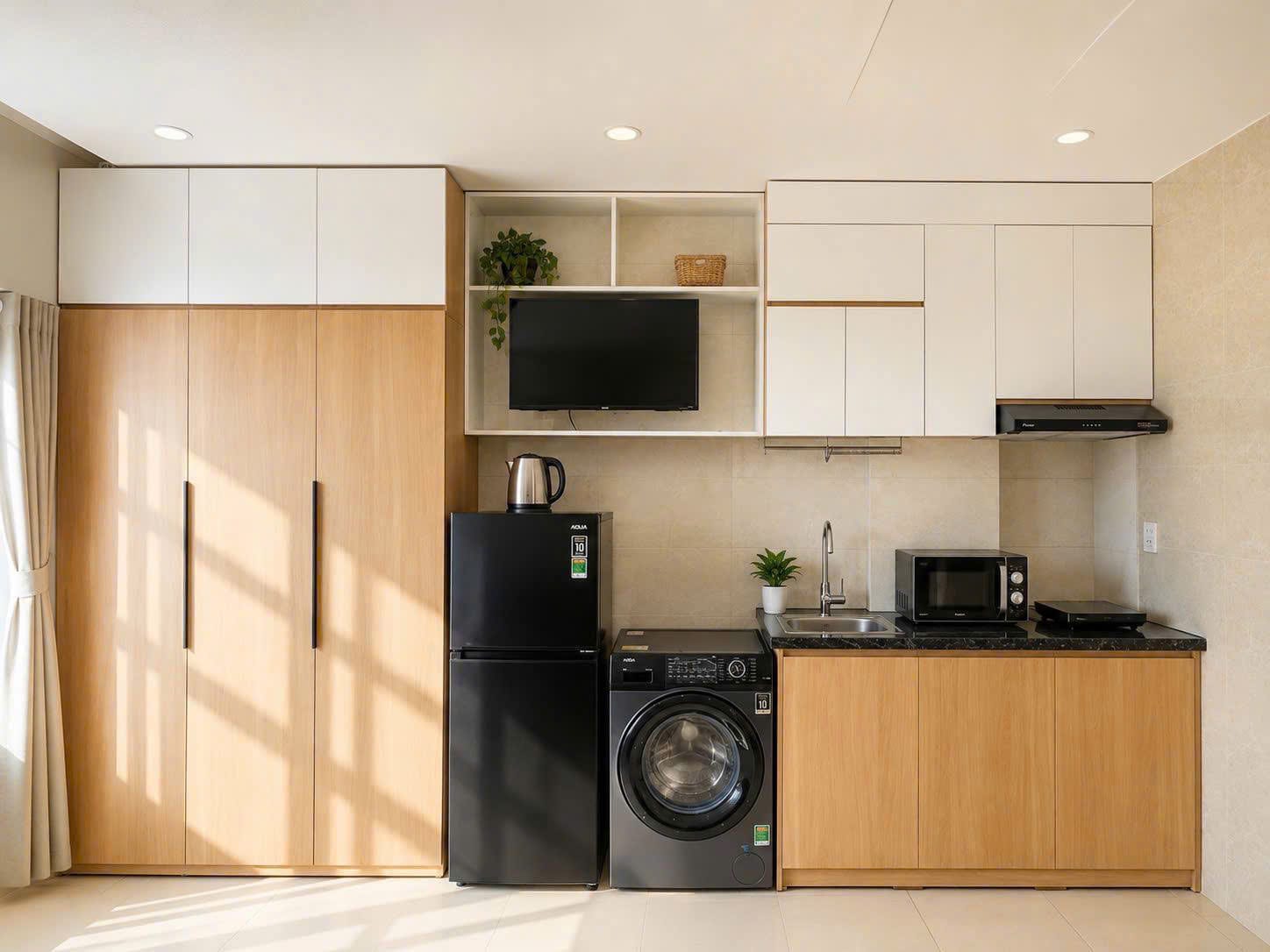 Spacious Studio Apartment Near River - My An — Studio fully furnished (photo 2)