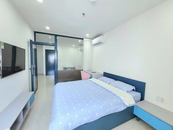 1br Fully Furnished Apartment Near My Khe Beach — 1BR fully furnished (photo 1)