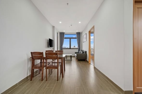 Spacious 2br Apartment with Pool - Son Tra — 2BR fully furnished (photo 1)
