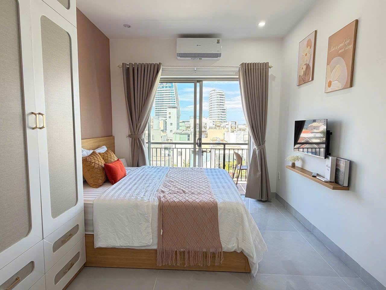 Modern 1br Apartment with Balcony - Son Tra — 1BR fully furnished (photo 2)