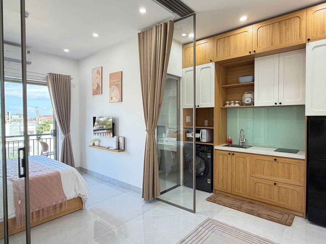 Modern 1br Apartment with Balcony - Son Tra — 1BR fully furnished (photo 4)