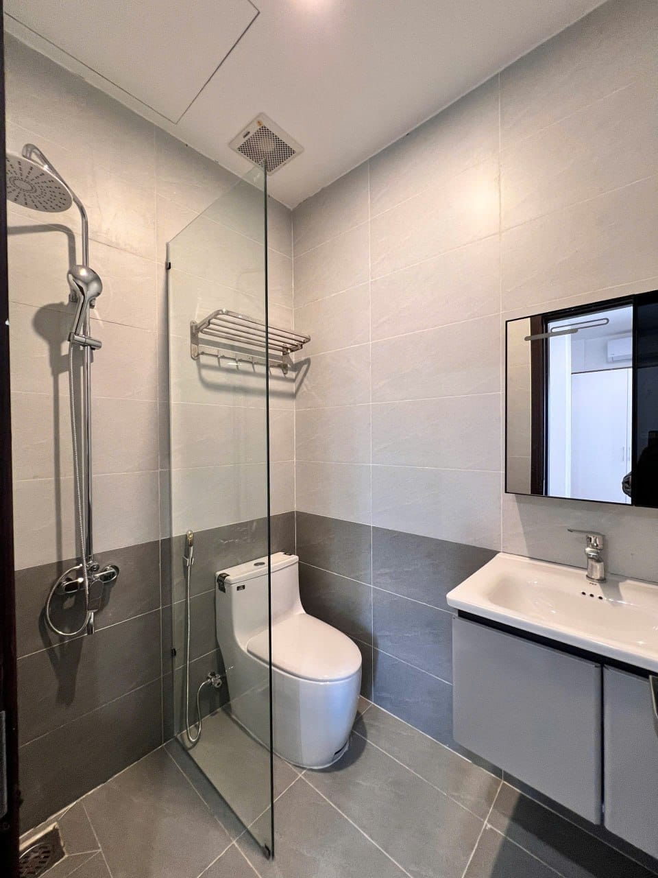 Brand New 2br Apartment, Fully Furnished - Son Tra — 2BR fully furnished (photo 7)