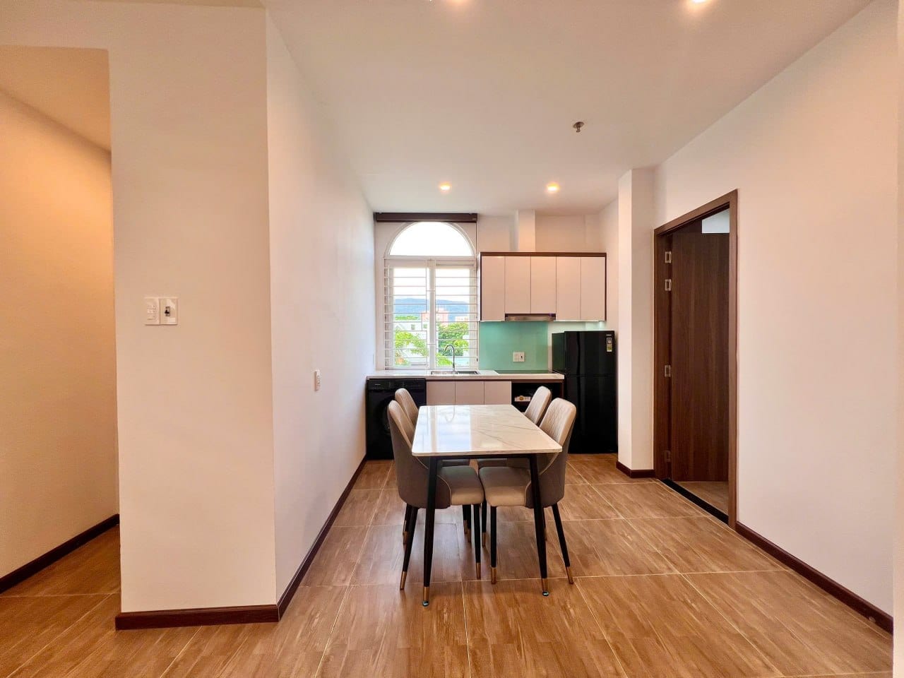 Brand New 2br Apartment, Fully Furnished - Son Tra — 2BR fully furnished (photo 2)