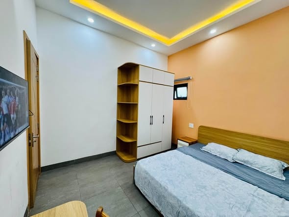 2br Apartment with Balcony, Near Fpt University - Hoa Hai — 2BR fully furnished (photo 4)