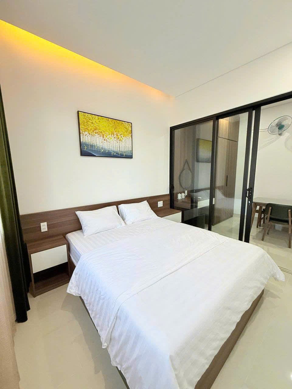 1br Modern Apartment with Washer/dryer - My An — 1BR fully furnished (photo 2)
