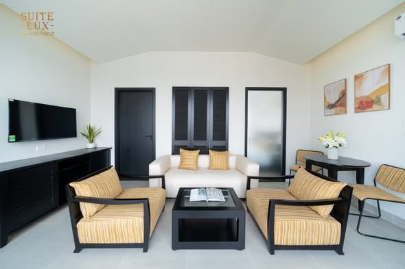 Brand New 1br Apartment with Housekeeping - Hai Chau — 1BR fully furnished (photo 2)