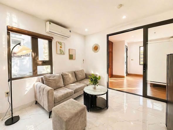 1br Apartment with Balcony - Le Tan Toan — 1BR fully furnished (photo 4)