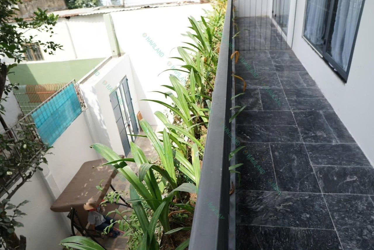 Spacious 1br with 2 Balconies - Ho Xuan Huong — 1BR fully furnished (photo 3)
