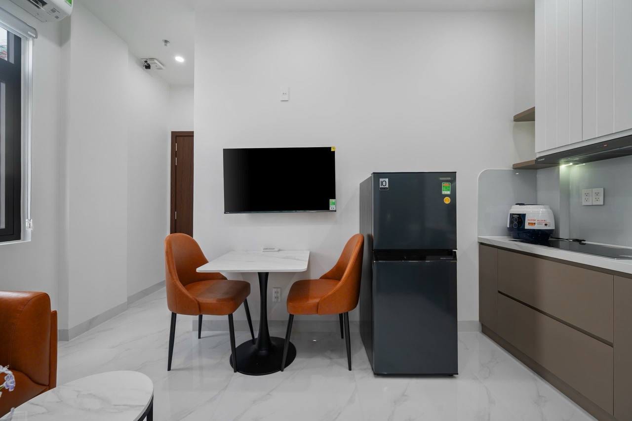 1br Apartment with Good Location - Ngu Hanh Son — 1BR fully furnished (photo 4)