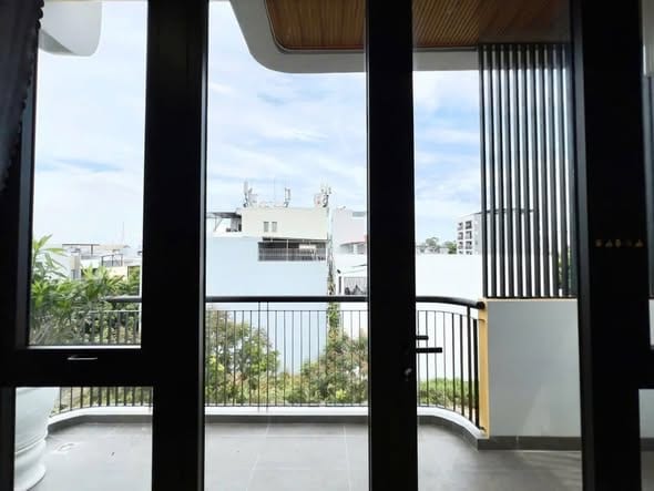 New 1br Apartment with Private Laundry - Ngu Hanh Son — 1BR fully furnished (photo 4)