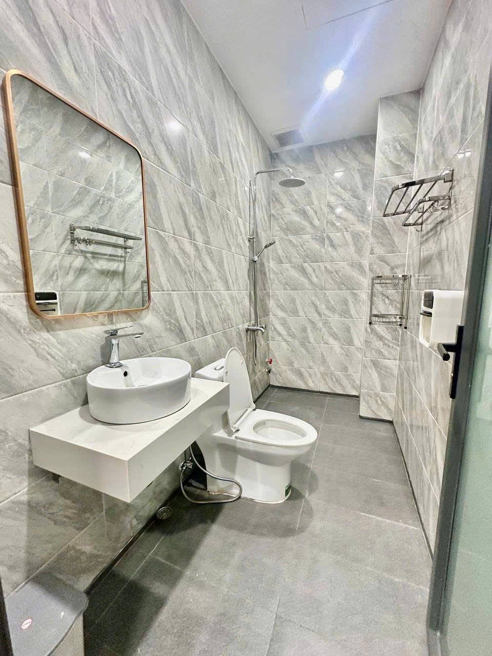 2 Bedrooms Apartment in Ngu Hanh Son Area — 2BR fully furnished (photo 8)