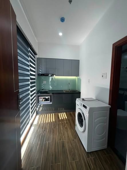 Pet-friendly Studio with Balcony - Le Quang Dao — Studio fully furnished (photo 3)