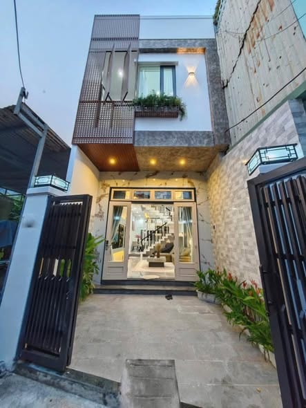 Spacious 4br House for Rent - Thanh Khe — 4BR semi furnished (photo 2)