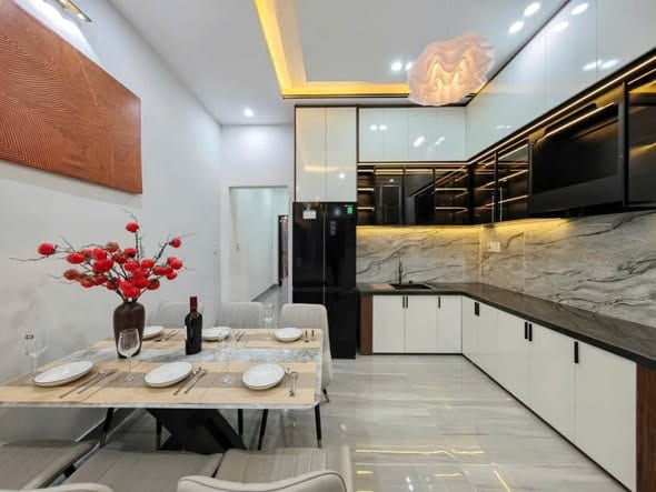 Spacious 4br House for Rent - Thanh Khe — 4BR semi furnished (photo 5)
