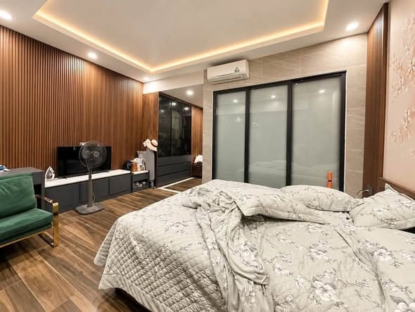 Modern 3-story Townhouse - Hoa Minh — 3BR fully furnished (photo 3)
