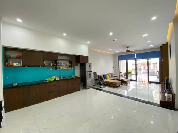 Spacious 5br Townhouse with Full Furniture - Ngu Hanh Son — 5BR fully furnished (photo 5)