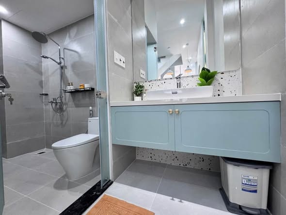 Brand New 4br House with 5 Baths - Nguyen Van Thoai — 4BR fully furnished (photo 3)