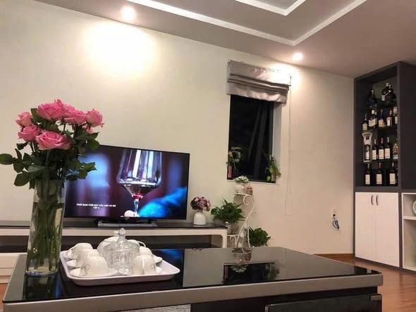 3br Townhouse with Mezzanine, Full Furniture - Nguyen Huu Tho — 3BR fully furnished (photo 2)