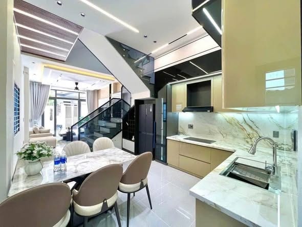 Spacious 3br 3-storey House, Fully Furnished - Thanh Khe — 3BR fully furnished (photo 2)