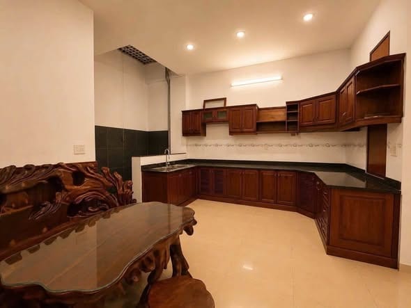 4br Townhouse with Terrace - My An — 4BR fully furnished (photo 5)