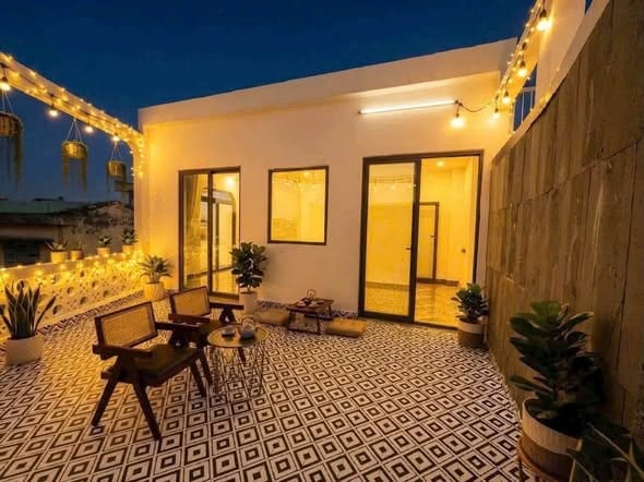 Luxury 3br Townhouse with Garage - Le Dinh Ly — 3BR fully furnished (photo 2)