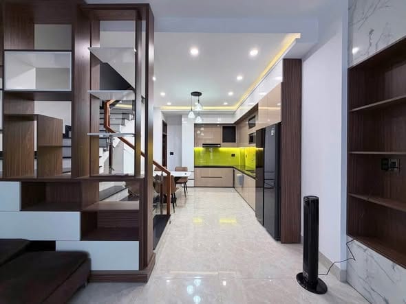 Spacious 3br House, Premium Furnishings - Nguyen Huu Tho — 3BR fully furnished (photo 5)