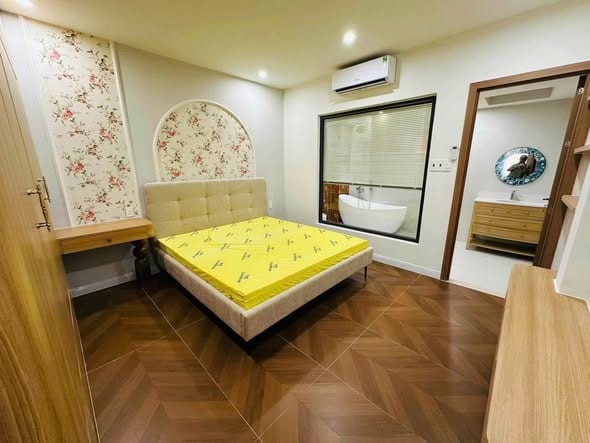 Spacious 3br House with Balcony - Hai Chau — 3BR fully furnished (photo 3)
