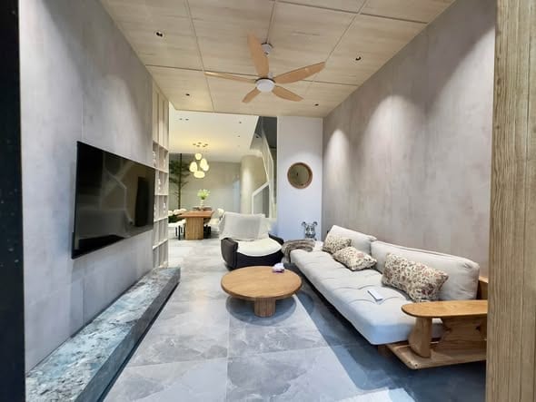 4br Townhouse with Rooftop Bbq - Nam Viet A — 4BR fully furnished (photo 2)