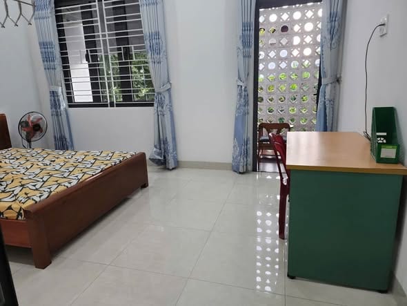 Spacious 5br Townhouse with Garden - Nam Viet A — 5BR fully furnished (photo 4)