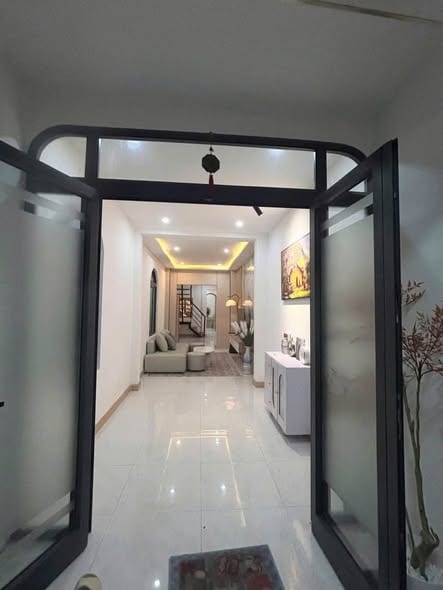 3br Townhouse with 2 Facades - Hai Chau — 3BR fully furnished (photo 2)