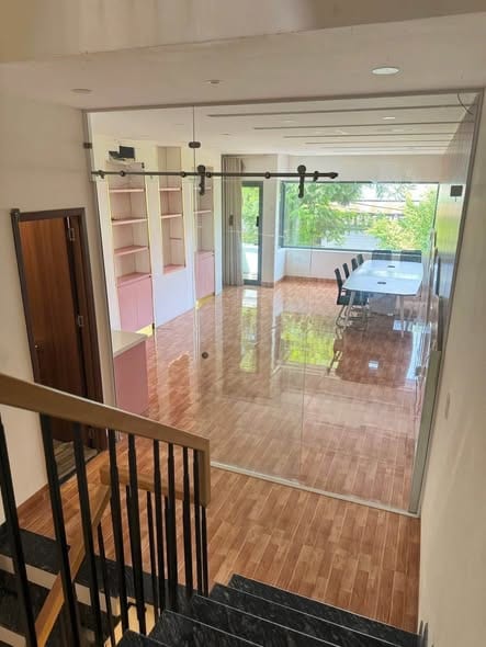 New 4-story Townhouse, 4br, Fully Furnished - Hoa Xuan — 4BR fully furnished (photo 5)