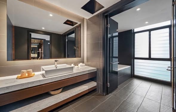Luxury 4br Villa with Private Pool - Hoa Xuan — 4BR fully furnished (photo 2)